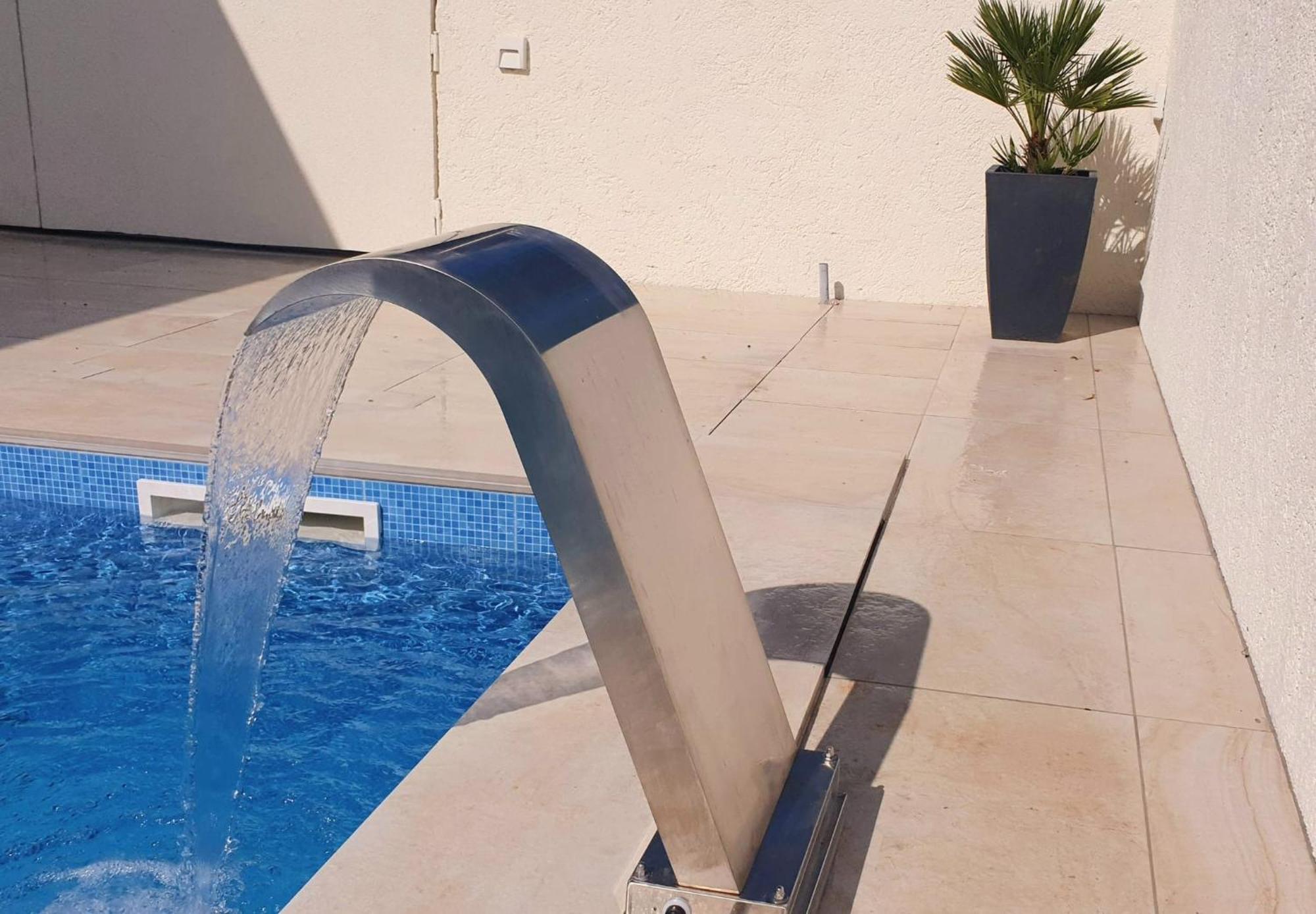 Penthouse Jacuzzi & Pool Apartmants Opatija Exterior photo