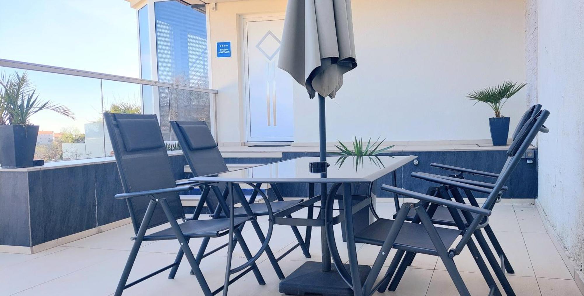 Penthouse Jacuzzi & Pool Apartmants Opatija Exterior photo